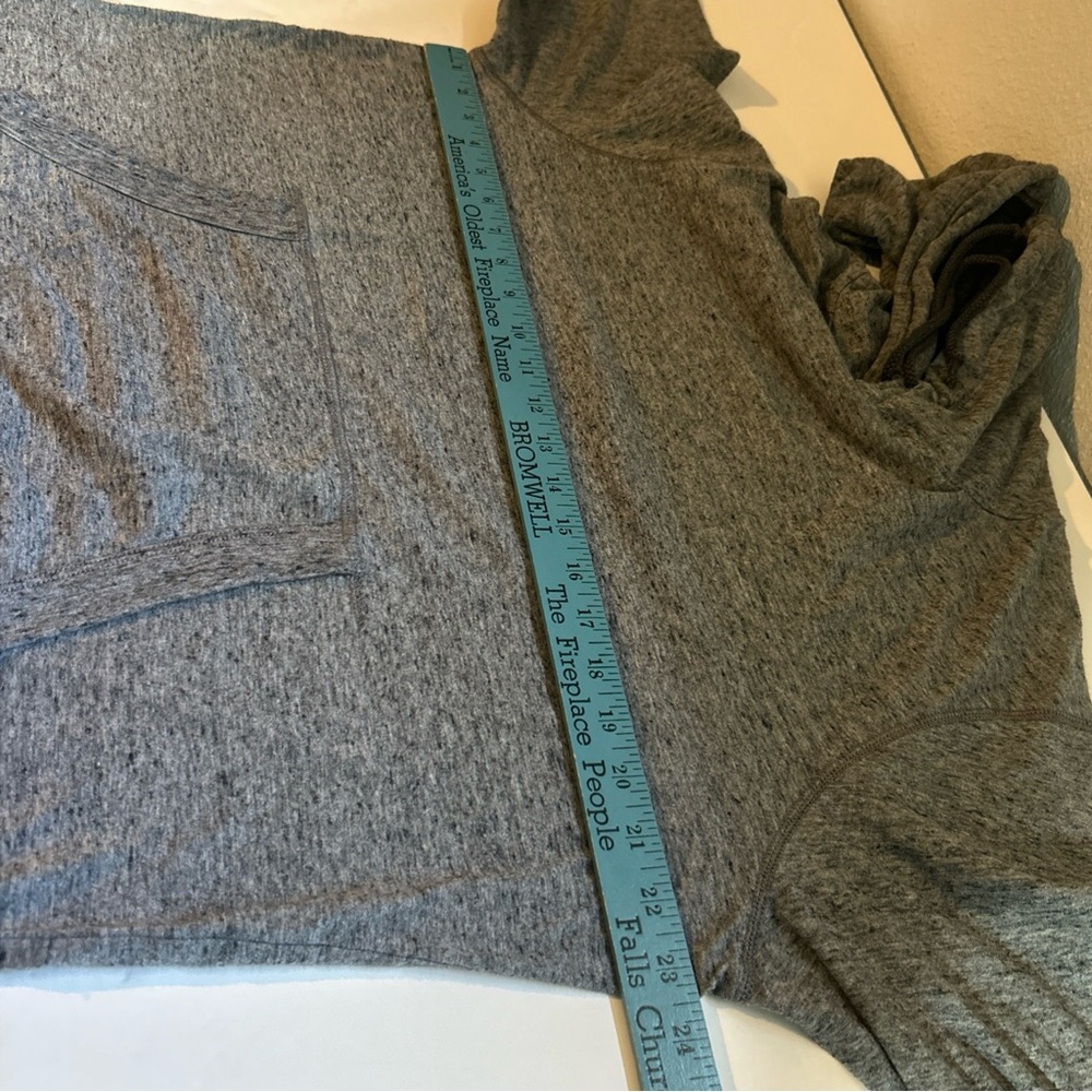 American Eagle Outfitters Athletic Fit Gray Hooded Long Sleeve Shirt Size Large - Picture 7 of 8